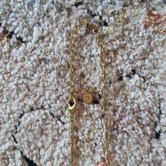 Stella & Dot Legend Pendant Necklace - Picture 2 of 3